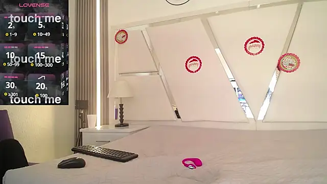 oblivionlove's cam snapshot