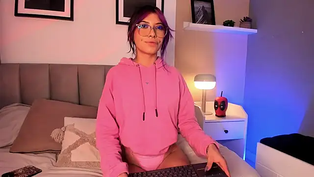 Violetta_Nur's cam snapshot