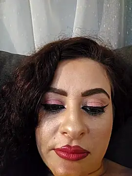 QueensInspireKings's cam snapshot