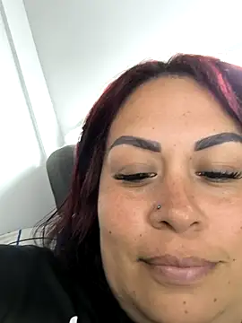 Natasha_mommy's cam snapshot