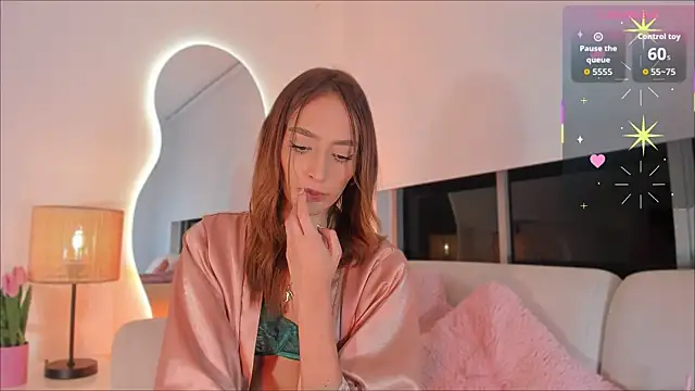 Megan-holly's cam snapshot