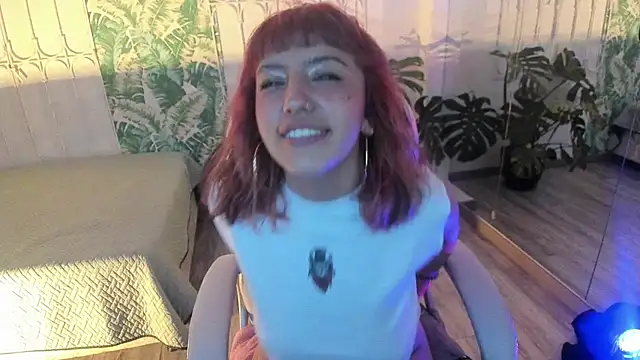 cute_hollywood's cam snapshot