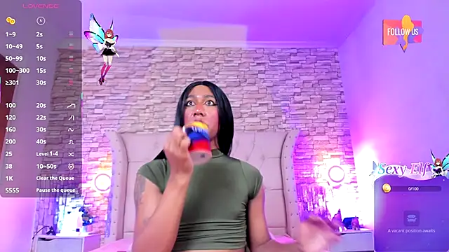 Lucia-Horny24's cam snapshot