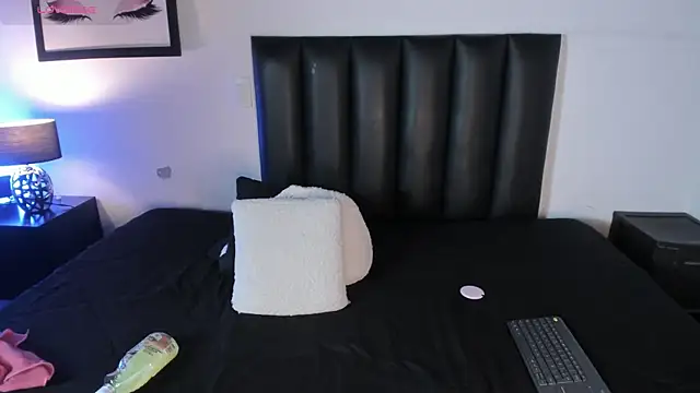 MelanieKimm's cam snapshot