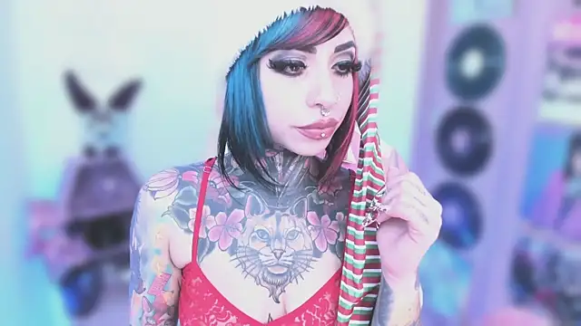 NikkiRamone's cam snapshot