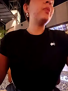 Julieth_hot-69's cam snapshot