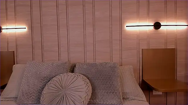 Isabellaroberts1's cam snapshot