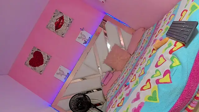 Ashley_Alexa's cam snapshot