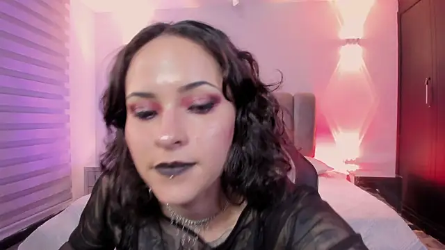 AnnyThompson_'s cam snapshot