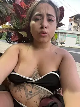 Luna_traviesa_xxx live sex cam