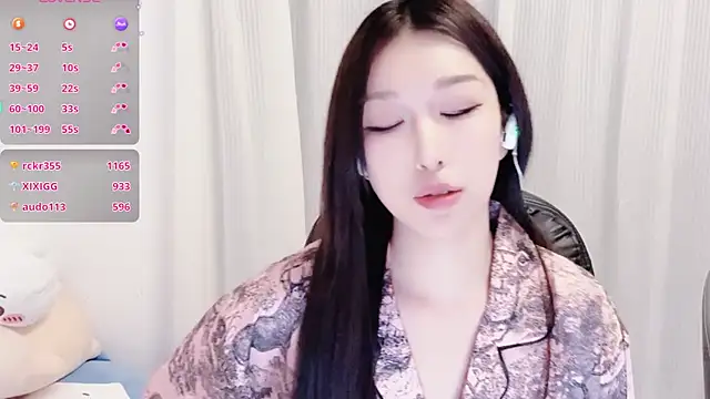 Winnie666- live sex cam