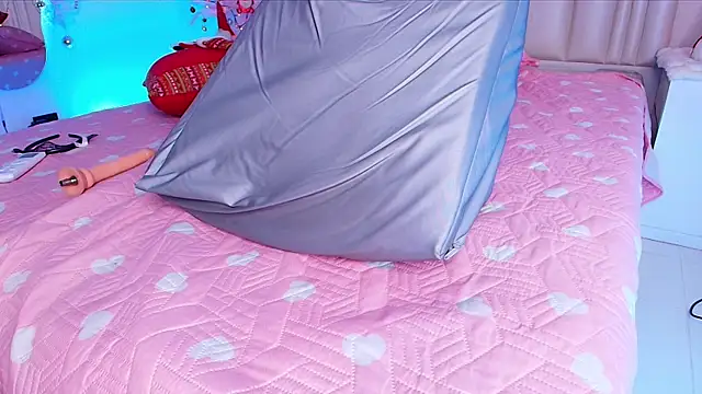 alanarose18's cam snapshot