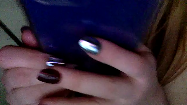 Blue-Coxy live sex cam