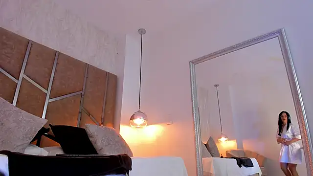 Martinaa_Jones_'s cam snapshot