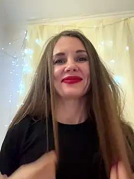 LucieMack's cam snapshot