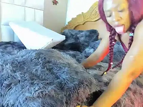 gyda_bahiana's cam snapshot