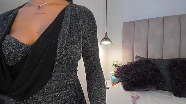 arianaa_miller_'s cam snapshot