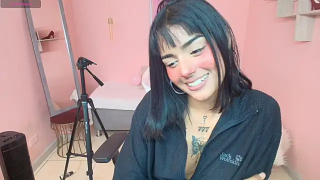 Milu_carbajal_x's cam snapshot