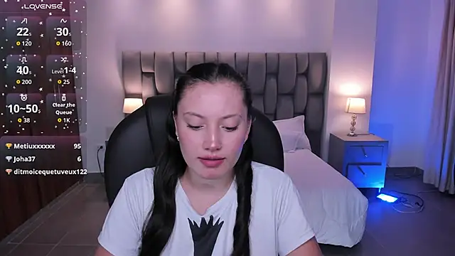 nylaa_rose's cam snapshot