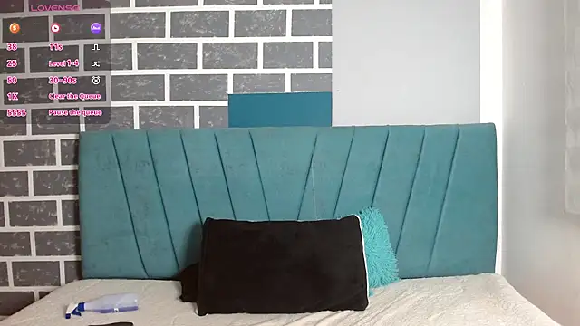 Chloe_Brown3's cam snapshot