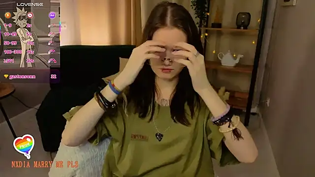 Dilara_xBaby's cam snapshot