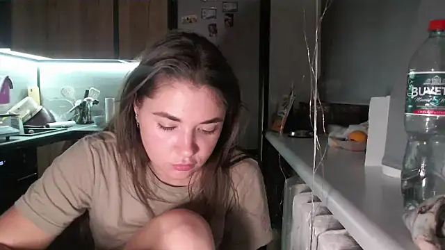 delightful_sofi's cam snapshot