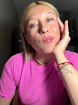 Kittie_Valentine's cam snapshot