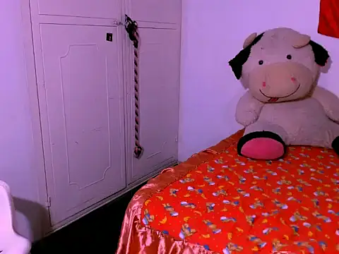 ladypussy69's cam snapshot