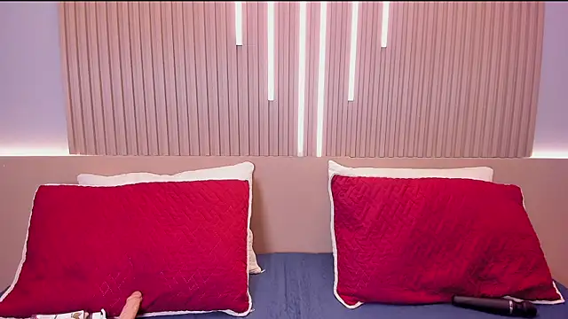 Camile_cute's cam snapshot