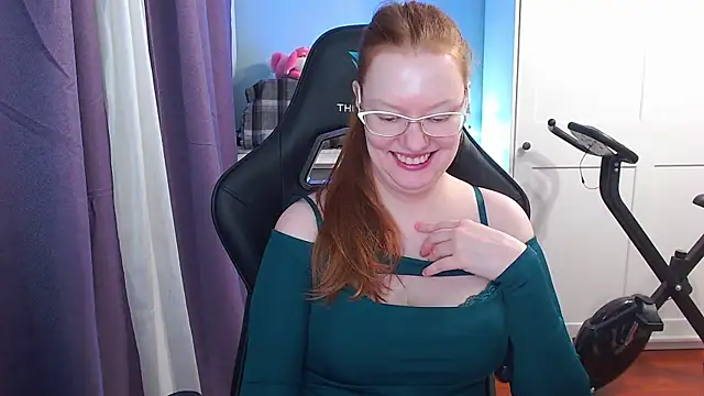 Lady_Inari's cam snapshot