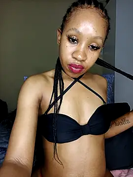 CocoSexyBabe's cam snapshot