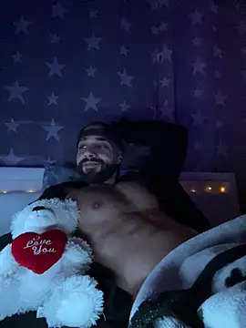 1Richrichard1's cam snapshot