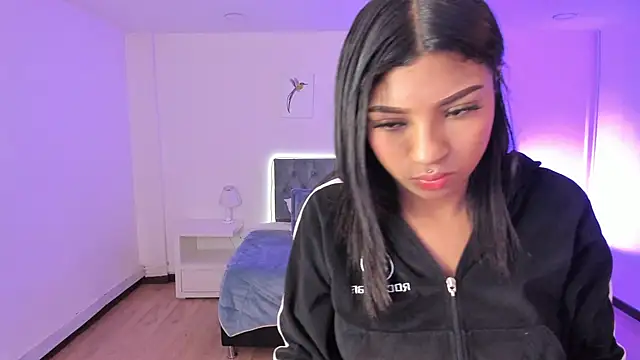 Sofia_collen_'s cam snapshot