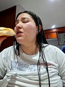 saritaa_8's cam snapshot