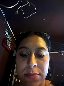 Caroline-17's cam snapshot