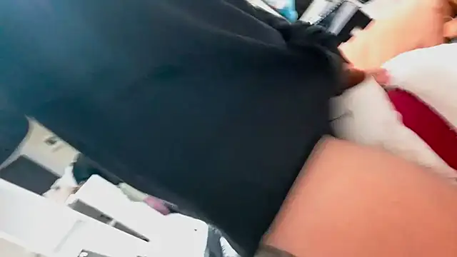 AwnyGrub's cam snapshot