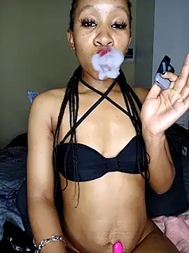 CocoSexyBabe's cam snapshot