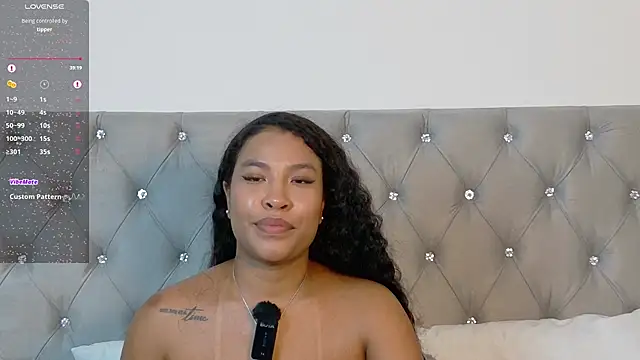 izzybelmont12's cam snapshot