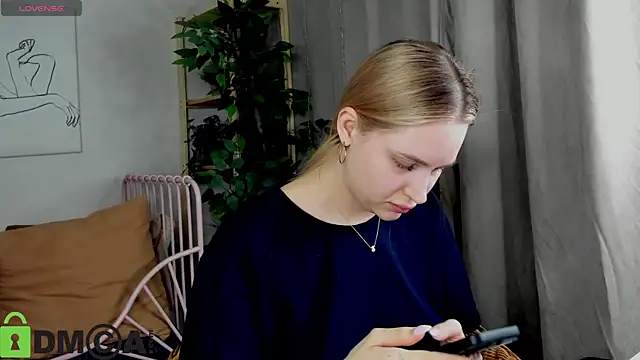 Carol__Cox's cam snapshot