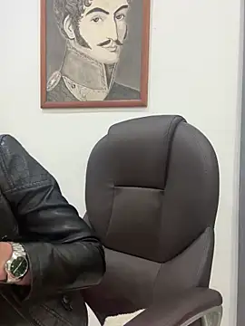 _Bella-Office1's cam snapshot