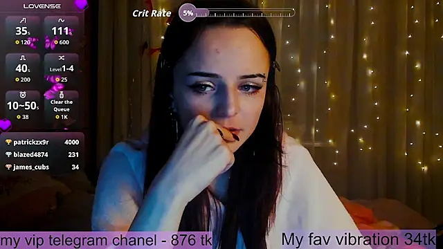 ArianaLight's cam snapshot