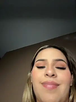 itsdanividarte's cam snapshot