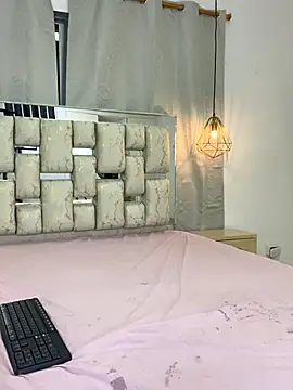 Ambar_Cullen's cam snapshot