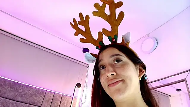 alaska__williams__'s cam snapshot