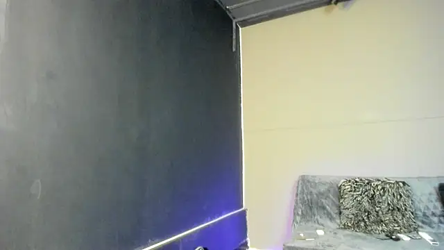 nicolvibes_212's cam snapshot