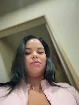 AliceStarshine's cam snapshot