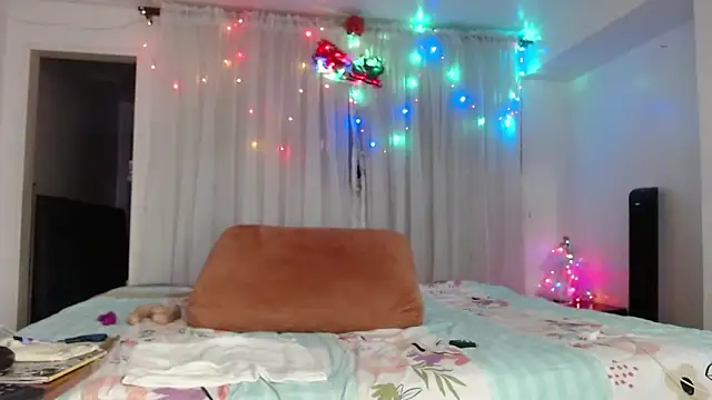 linapalacios's cam snapshot