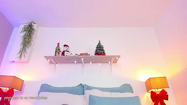 LuciaBenett_'s cam snapshot