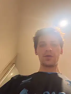 UnitedMap1's cam snapshot