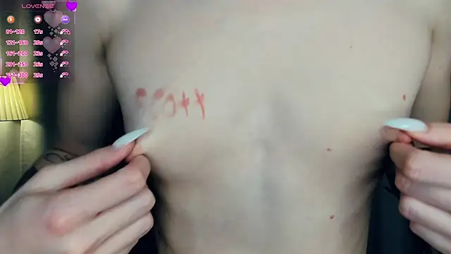 DianeHonnette live sex cam